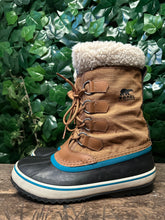 Afbeelding in Gallery-weergave laden, Bijna Nieuwe snowboots van Sorel maat 39