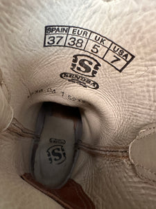 Nieuwe geweldige laars van Sendra maat 38