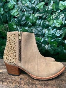 bijna nieuwe supergave enkelelaars van Sendra maat 40