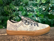 Afbeelding in Gallery-weergave laden, bijna Nieuwe sneakers van Timberland maat 41