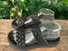 Afbeelding in Gallery-weergave laden, Nieuwe slippers van Shabbies amsterdam maat 38