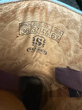 Afbeelding in Gallery-weergave laden, super mooie vintage blokhak flower laars van Sendra maat 37