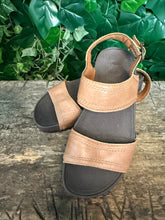 Afbeelding in Gallery-weergave laden, Nieuwe sandalen van Fitflop maat 36