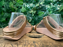 Afbeelding in Gallery-weergave laden, Nieuwe slippers van Fitflop maat 41