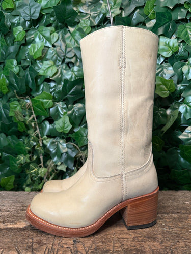 Nieuwe vintage blokhak laars van Sendra maat 37
