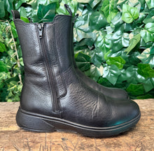 Afbeelding in Gallery-weergave laden, Bijna Nieuwe laars/boots van Xsensible maat 40(wijdte H)