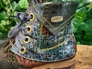 Bijna Nieuwe boots van Laura Vita maat 38