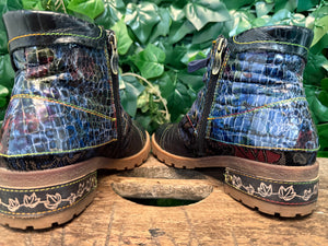 Bijna Nieuwe boots van Laura Vita maat 38