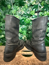Afbeelding in Gallery-weergave laden, Bijna Nieuwe biker boots van Sendra maat 43