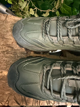Afbeelding in Gallery-weergave laden, Nieuwe stevige wandelschoen van Skechers maat 40