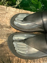 Afbeelding in Gallery-weergave laden, Nieuwe slippers van Fitflop maat 39