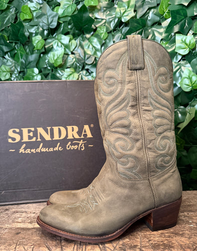 Bijna Nieuwe supermooie Sendra laars maat 38