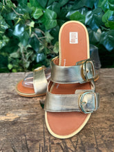 Afbeelding in Gallery-weergave laden, Bijna Nieuwe slippers van Fitflop maat 37