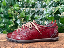 Afbeelding in Gallery-weergave laden, Nieuwe lakleren sneakers van Ecco maat 40