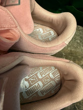 Afbeelding in Gallery-weergave laden, Nieuwe sneakers van puma maat 41