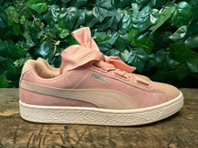 Afbeelding in Gallery-weergave laden, Nieuwe sneakers van puma maat 41
