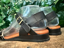 Afbeelding in Gallery-weergave laden, Nieuwe sandalen van Red Rag maat 38