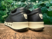 Afbeelding in Gallery-weergave laden, bijna Nieuwe sneakers van Ecco maat 41