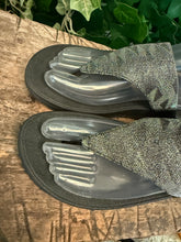 Afbeelding in Gallery-weergave laden, Nieuwe slippers van Fitflop maat 38