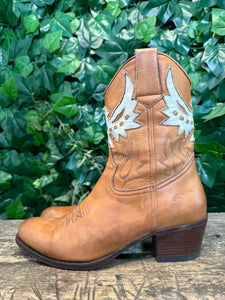 Gewoon Nieuwe laars van Sendra maat 38