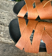 Afbeelding in Gallery-weergave laden, Nieuwe sandalen van Loints of Holland maat 42