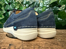 Afbeelding in Gallery-weergave laden, Nieuwe sneakers van Wolky maat 38