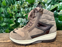Afbeelding in Gallery-weergave laden, gewoon Nieuwe hoge sneakers van Xsensible maat 37(wijdte G)