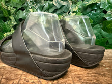 Afbeelding in Gallery-weergave laden, zo goed als nieuw slippers van Fitflop maat 40