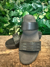 Afbeelding in Gallery-weergave laden, zo goed als nieuw slippers van Fitflop maat 40