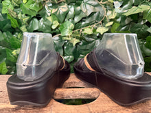 Afbeelding in Gallery-weergave laden, bijna Nieuwe slippers van Fitflop maat 38