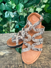 Afbeelding in Gallery-weergave laden, Nieuwe sandalen van Fitflop maat 36