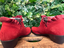 Afbeelding in Gallery-weergave laden, Nieuwe pumps van Loints of Holland maat 40
