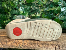 Afbeelding in Gallery-weergave laden, Bijna Nieuwe slippers van Fitflop maat 42