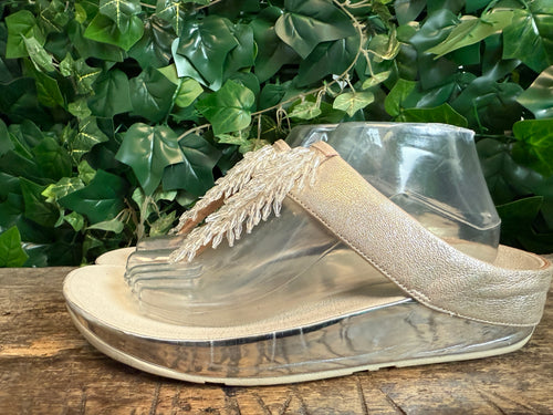 Bijna Nieuwe slippers van Fitflop maat 42