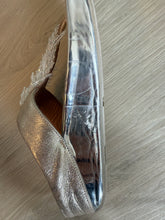Afbeelding in Gallery-weergave laden, Bijna Nieuwe slippers van Fitflop maat 42