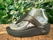 Afbeelding in Gallery-weergave laden, zo goed als nieuw slippers van Fitflop maat 37
