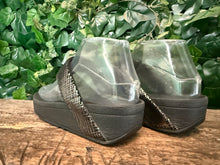 Afbeelding in Gallery-weergave laden, zo goed als nieuw slippers van Fitflop maat 37