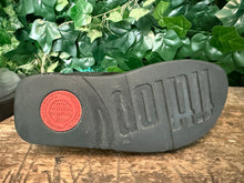 Afbeelding in Gallery-weergave laden, zo goed als nieuw slippers van Fitflop maat 37