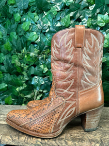 gewoon Nieuwe laars van Sendra maat 43