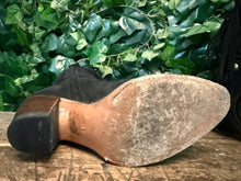 Afbeelding in Gallery-weergave laden, zo goed als Nieuwe laarsjes van Sendra maat 38