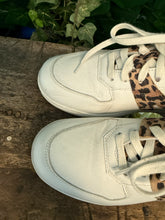 Afbeelding in Gallery-weergave laden, Bijna Nieuwe sneakers van Xsensible maat 38 (wijdte HX)