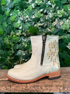Nieuwe laarsjes van sendra maat 39