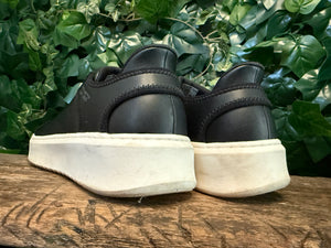 gewoon nieuwe slip-ins sneakers van Skechers maat 42,5