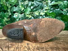 Afbeelding in Gallery-weergave laden, zo goed als nieuw gave laars van Sendra Maat 37