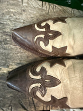 Afbeelding in Gallery-weergave laden, zo goed als nieuw gave laars van Sendra Maat 37