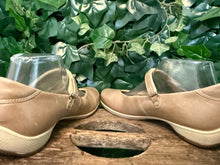 Afbeelding in Gallery-weergave laden, Nieuwe ballerina van Ecco maat 38
