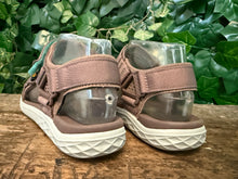 Afbeelding in Gallery-weergave laden, Nieuwe sandalen van Teva maat 37