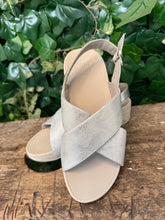 Afbeelding in Gallery-weergave laden, Nieuwe sandalen van fitflop maat 37