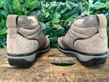 Afbeelding in Gallery-weergave laden, Bijna Nieuwe hoge sneakers van Xsensible maat 39(wijdte G)