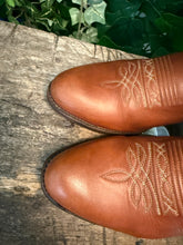 Afbeelding in Gallery-weergave laden, Mooie laarzen van Sendra maat 38